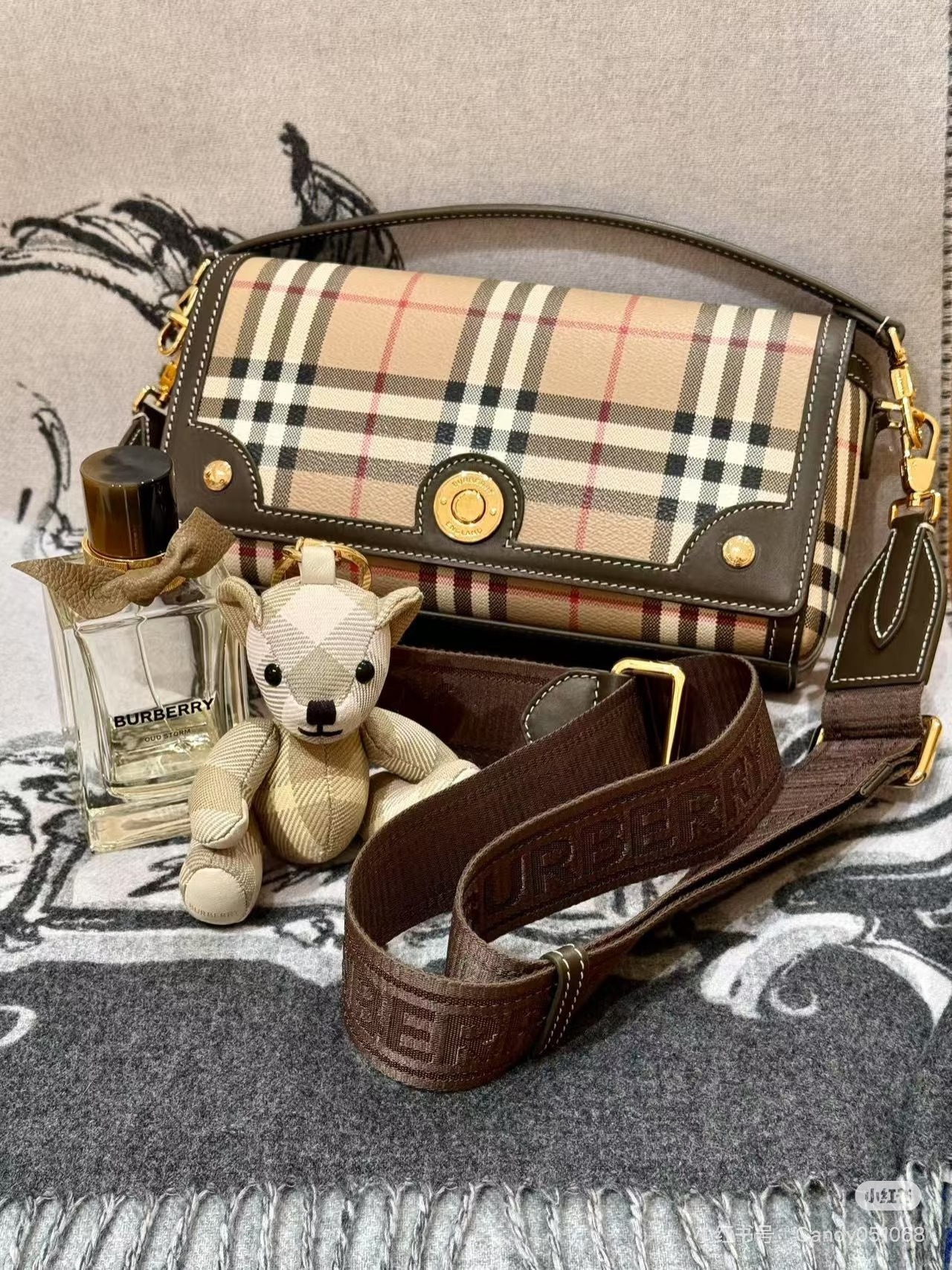 Limited Edition Handbag Unique Color Collection