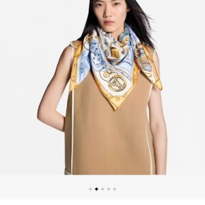 Premium Double-Sided Twill Silk Scarf Luxury Square Shawl 90x90cm Elegant Design