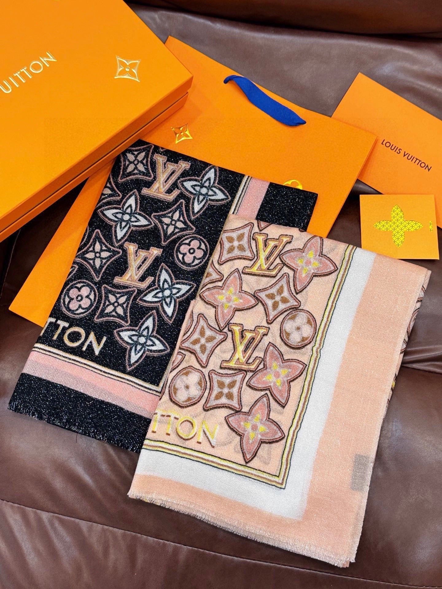 Louis Vuitton Away Scarf Monogram Cashmere Shawl 100x200cm - Image 5