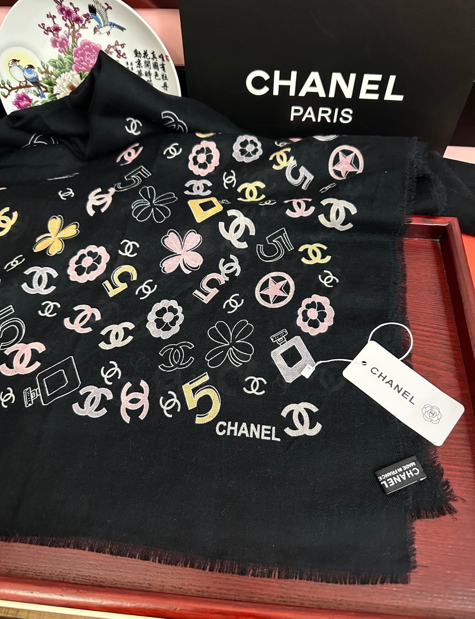 Luxury Inspired Designer Scarf Elegant Soft Shawl Trendy Fashion Wrap - Image 5
