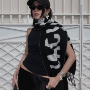 Premium Double-Sided Wool Scarf Elegant Classic Shawl 30x180cm Unisex Style