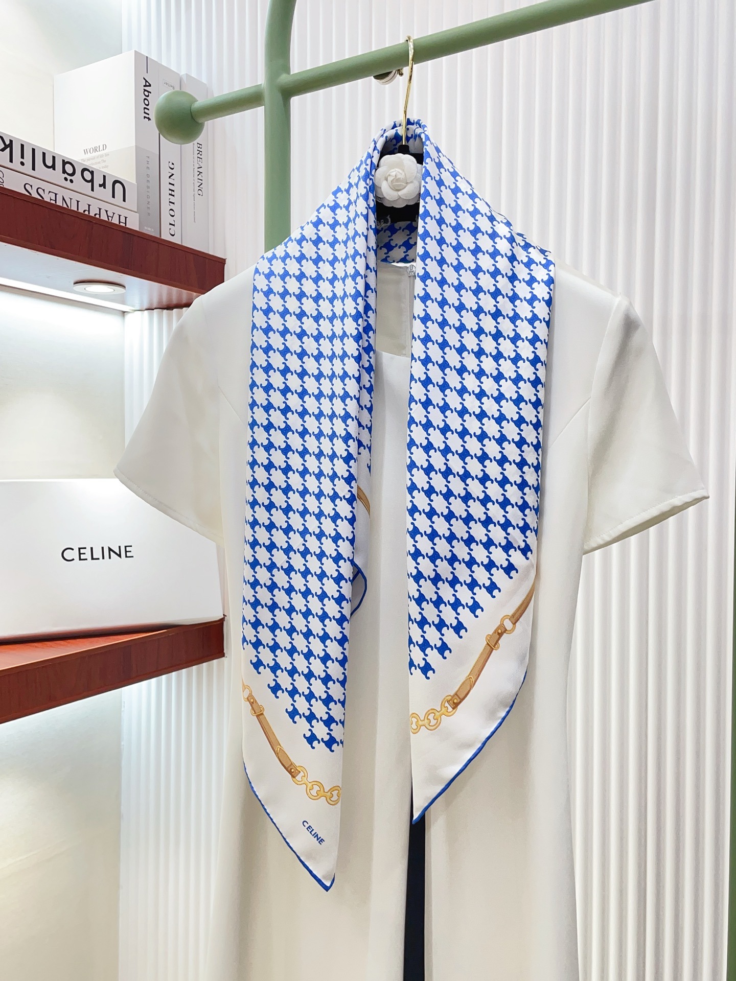 Premium Double-Sided Twill Silk Scarf Luxury Square Shawl 90x90cm