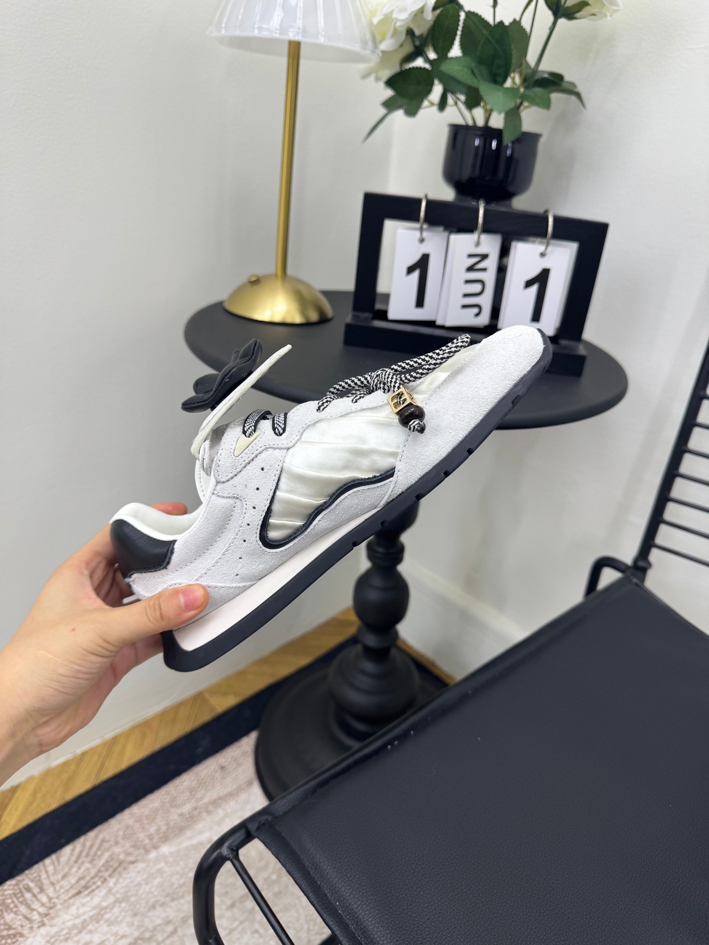 Fendi Delfina Casual Sneakers Fashion Show Edition Luxury Trainers - Image 2
