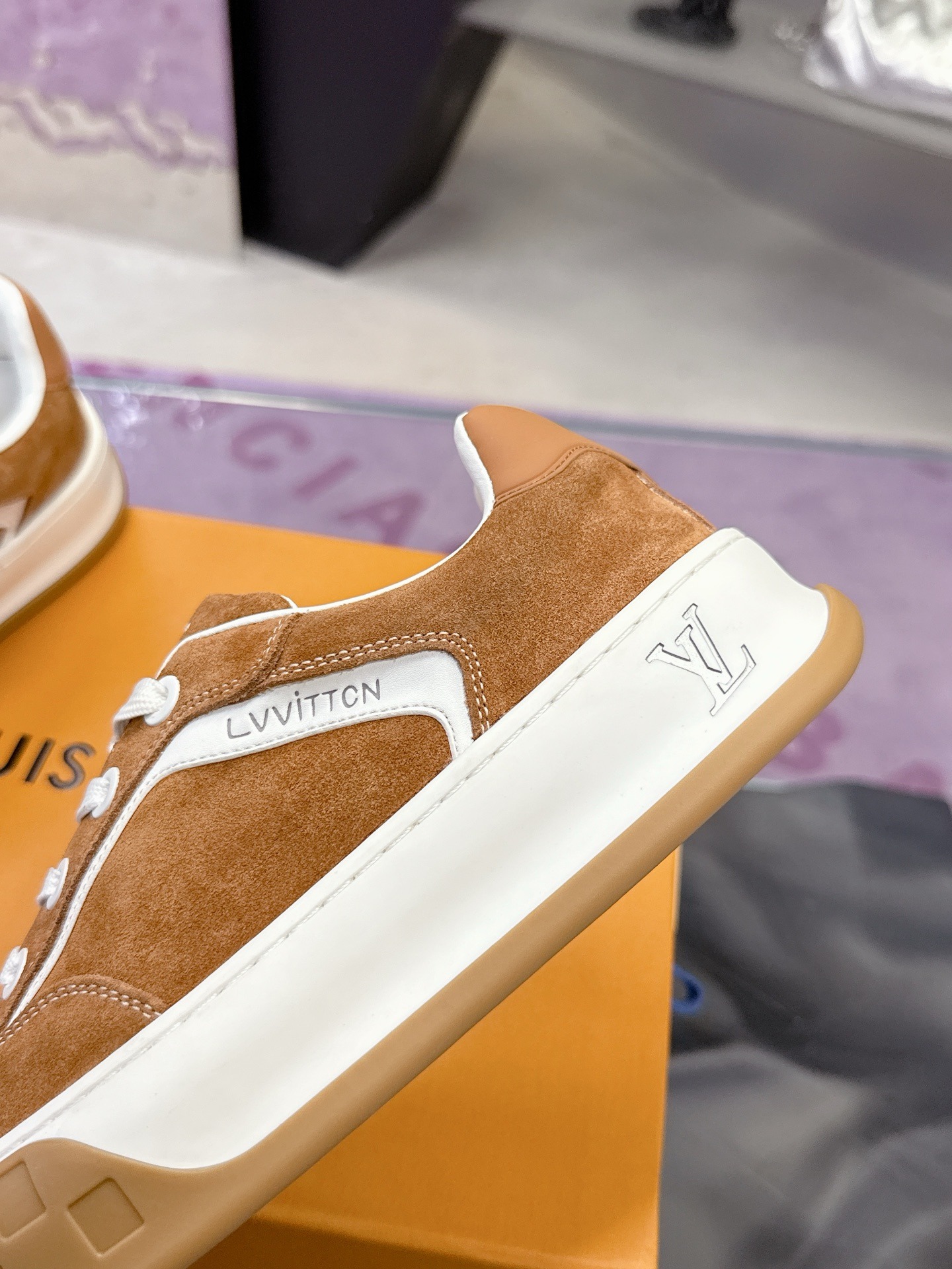 Men’s Luxury Sneakers – New Runway-Inspired High-End Design - Image 10