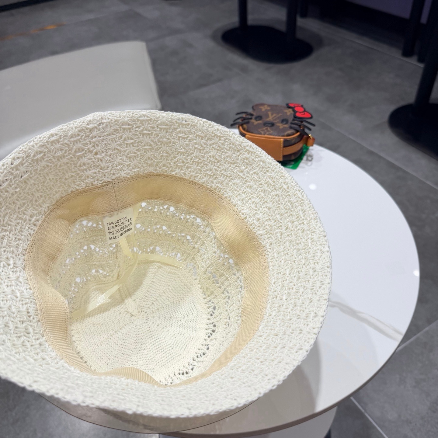 Premium Solid Color Hollow-Out Fisherman Hat for Women – 2026 Spring/Summer Travel Sun Protection Face-Shaping Bucket Hat - Image 4