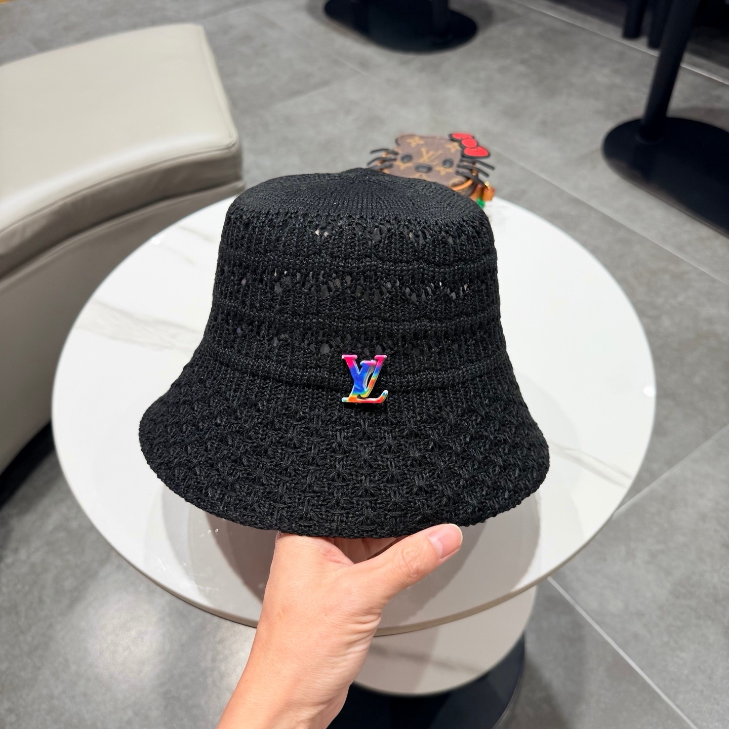 Luxury Solid Color Hollow-Out Fisherman Hat for Women – 2026 Spring/Summer Travel Sun Protection Face-Shaping Bucket Hat - Image 5