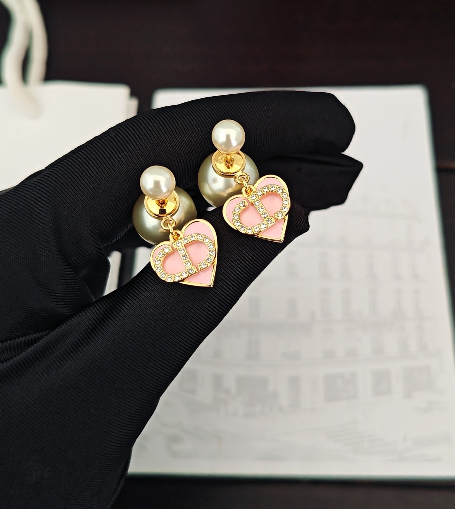 Dior Inspired Pink Heart Pearl Earrings ZP Brass Elegant Design - Image 4