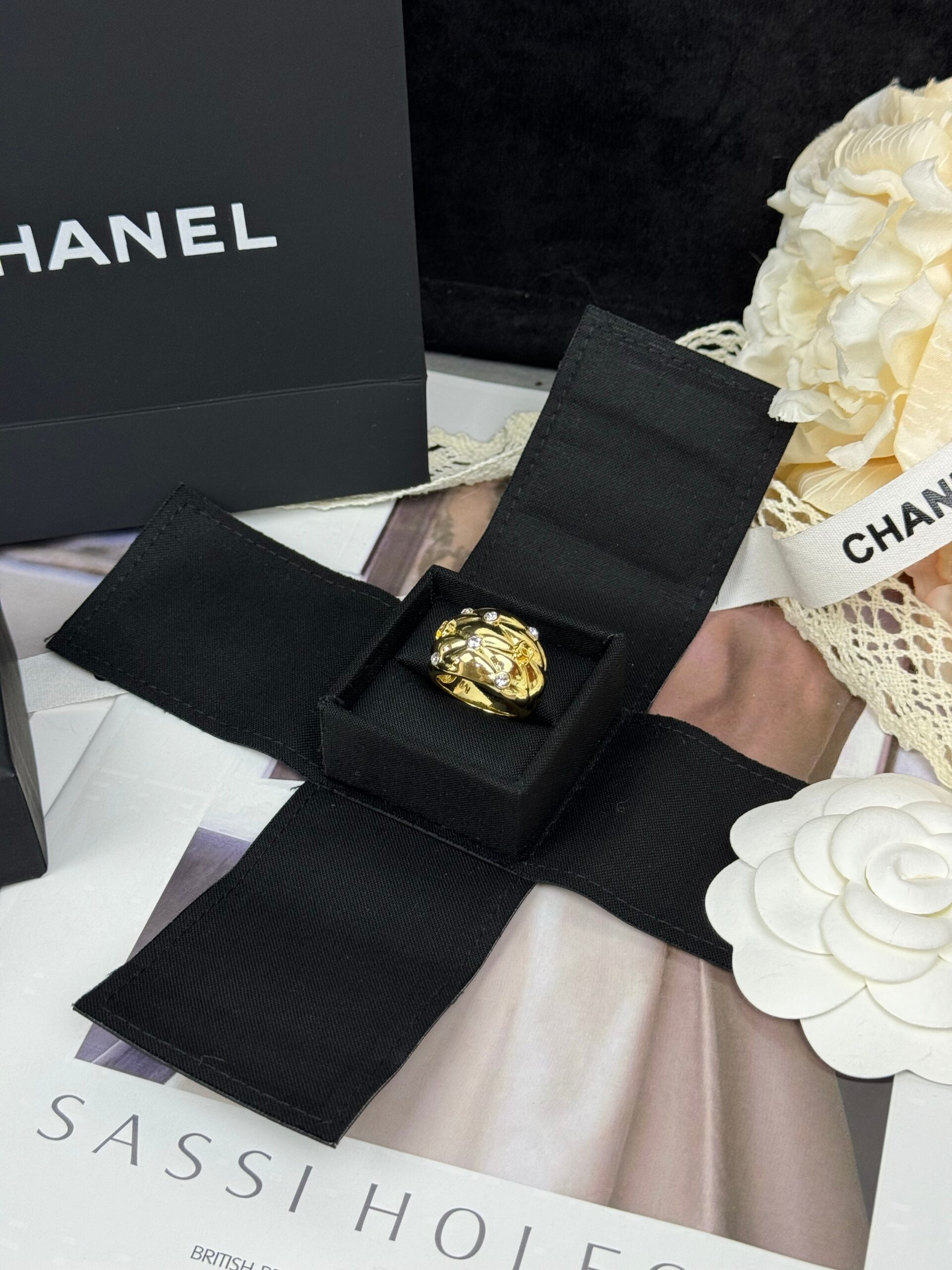 Chanel-Inspired Vintage Quilted Gold Ring with Diamond Detailing Luxury Statement Band - Image 3