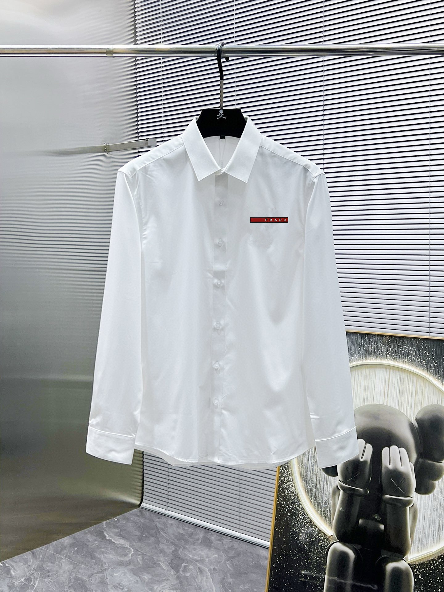 Prada 2026 SS Men’s Long Sleeve Shirt High-End Collection - Image 4