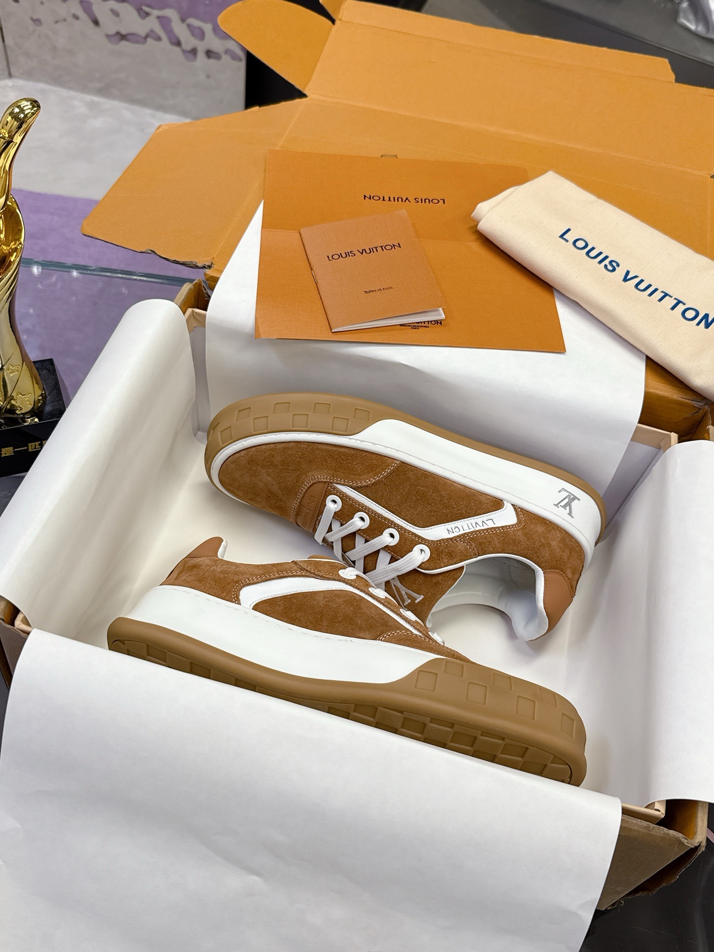 Men’s Luxury Sneakers – New Runway-Inspired High-End Design - Image 5