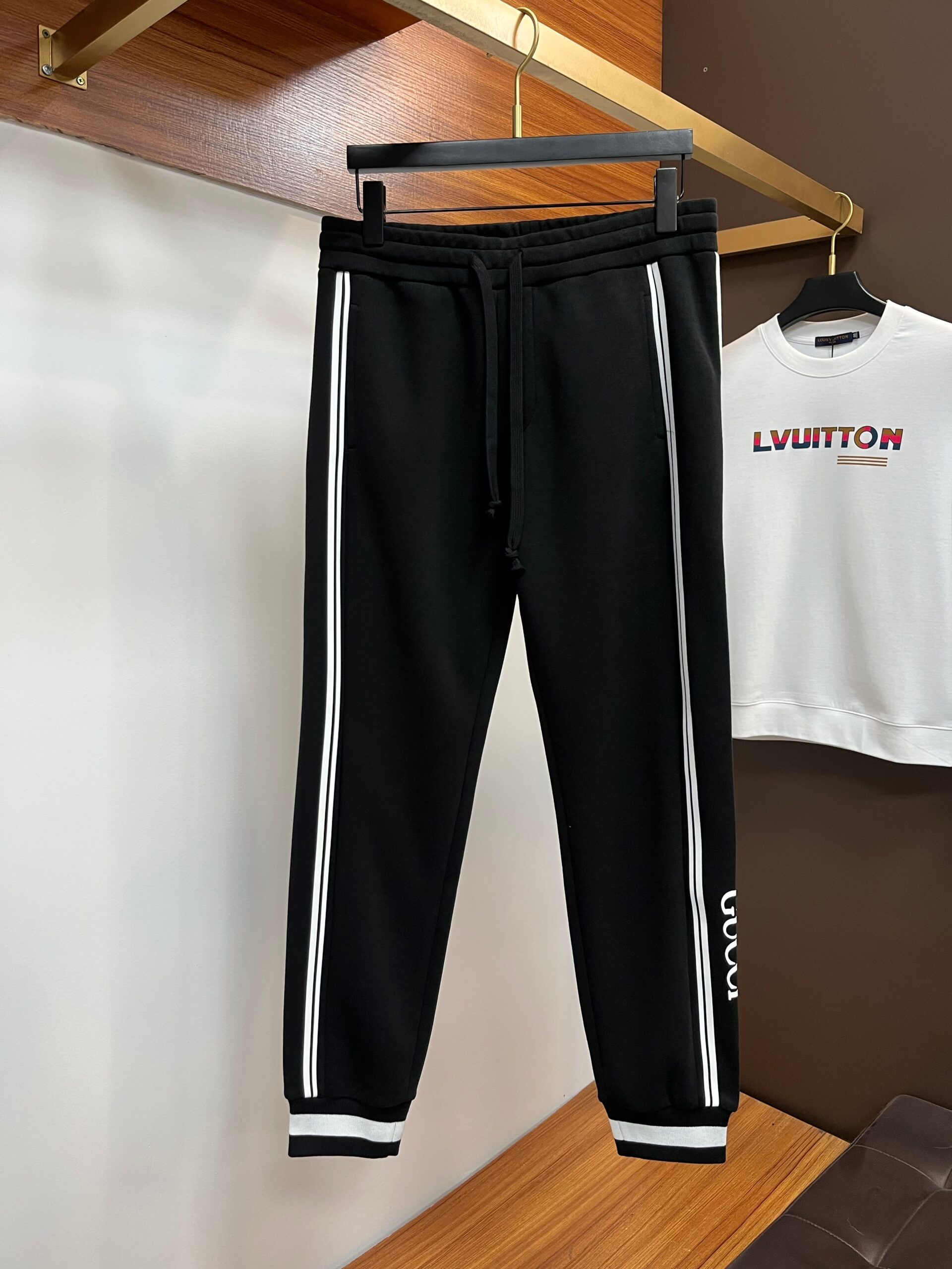 Gucci 2025 Autumn Winter Casual Suit Celebrity Style Premium Set - Image 4