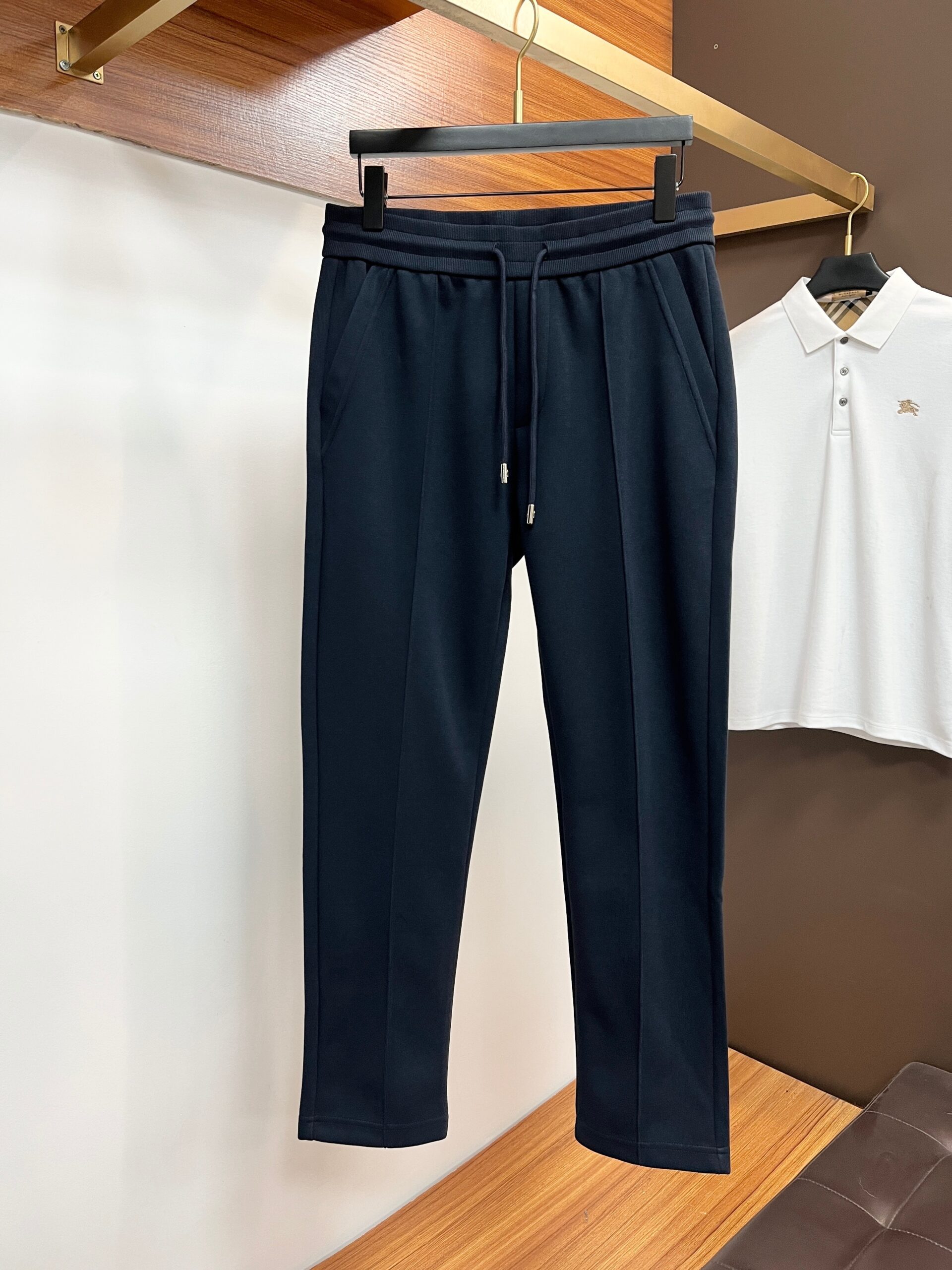 Brutti 2025 Autumn Winter Casual Suit Celebrity Favorite Premium Set - Image 4
