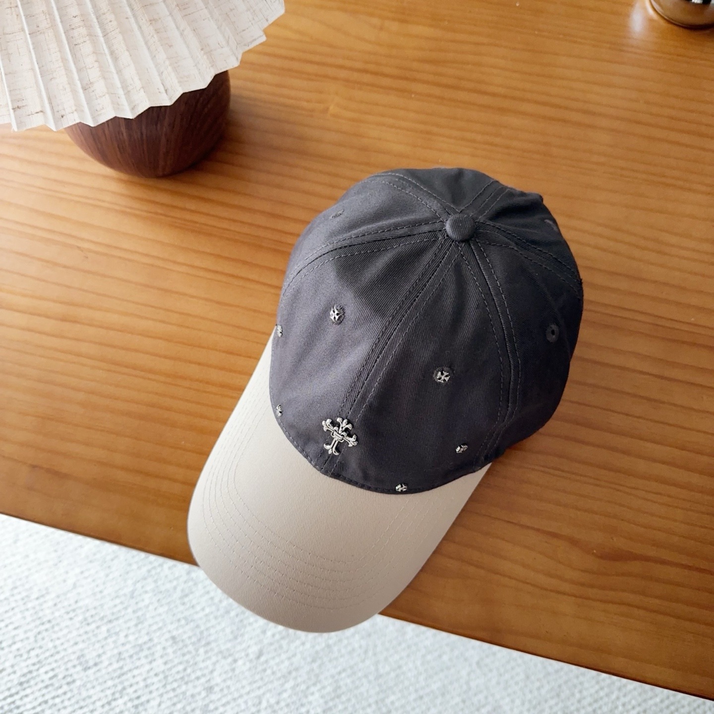 Vintage Distressed Baseball Cap – Korean Style Retro Ripped Streetwear Design - Image 7
