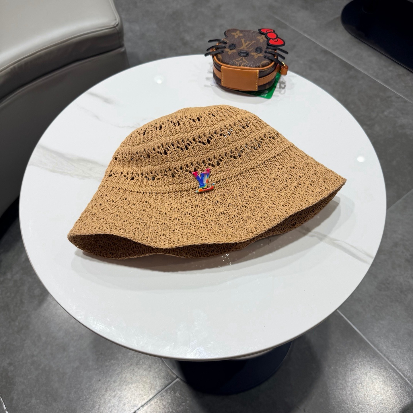 Luxury Solid Color Hollow-Out Fisherman Hat for Women – 2026 Spring/Summer Travel Sun Protection Face-Shaping Bucket Hat - Image 5
