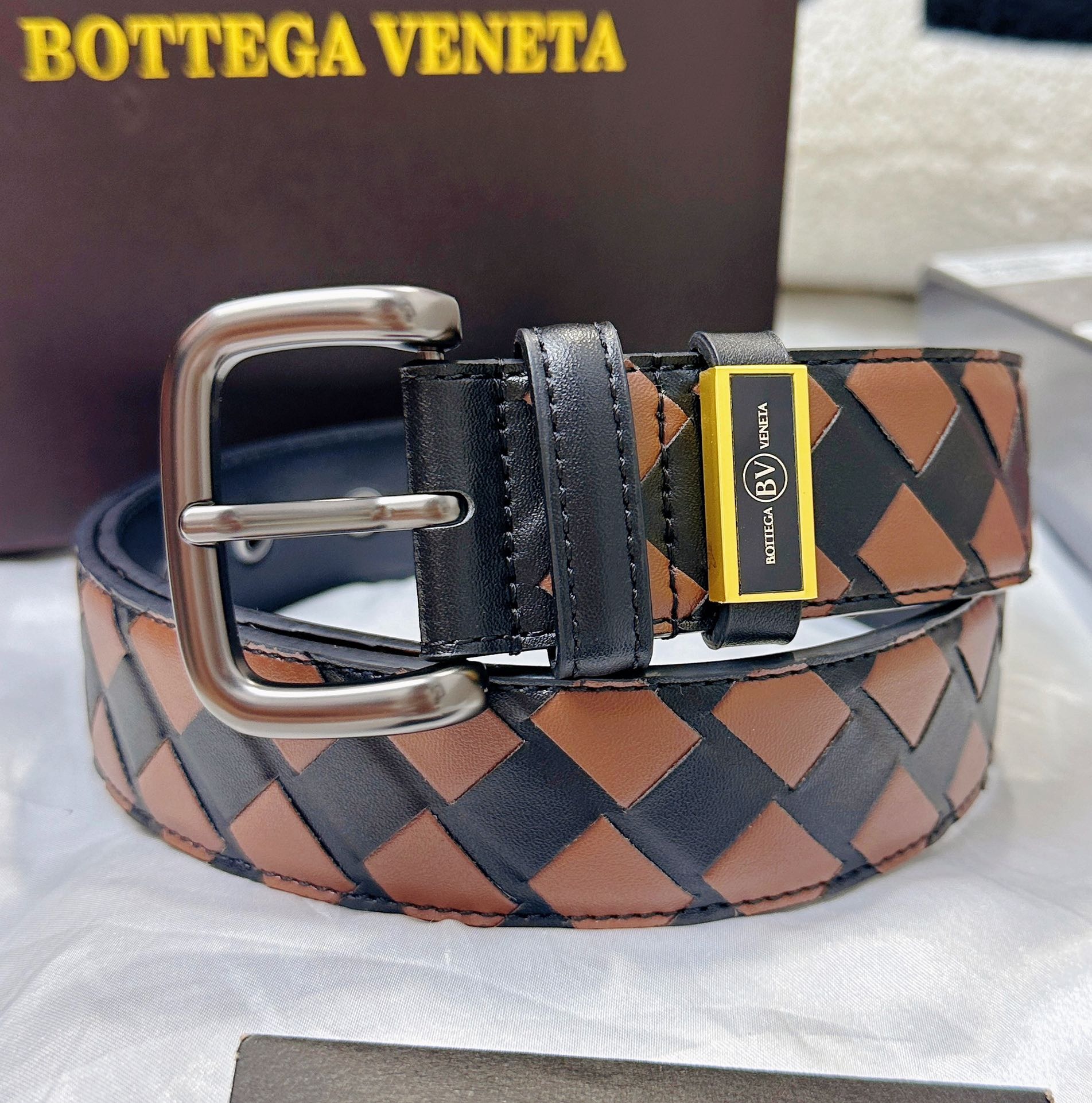 Woven Cowhide Leather Belt – Premium Handmade Design with Steel Buckle - Image 10