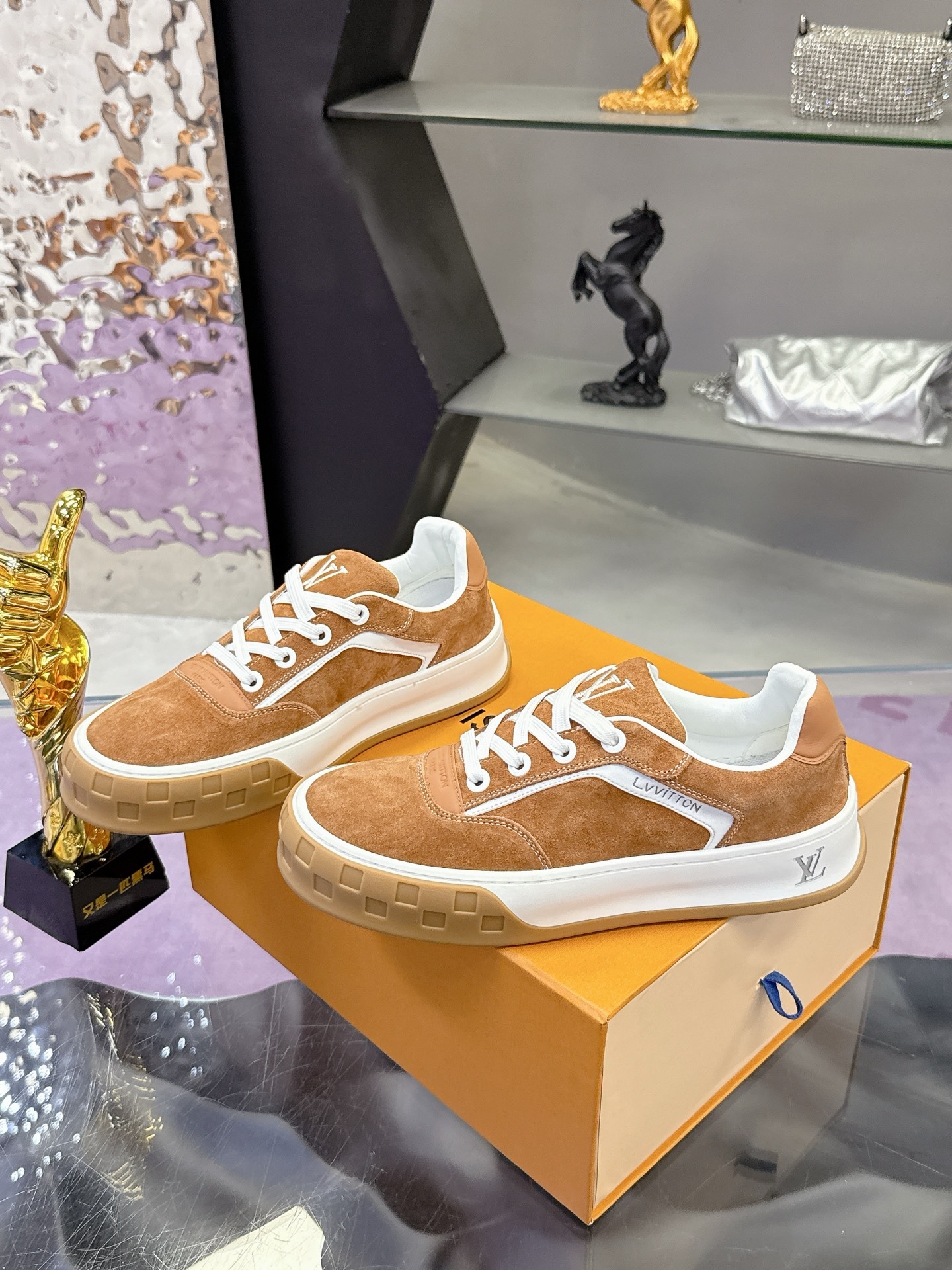 Men’s Luxury Sneakers – New Runway-Inspired High-End Design - Image 4