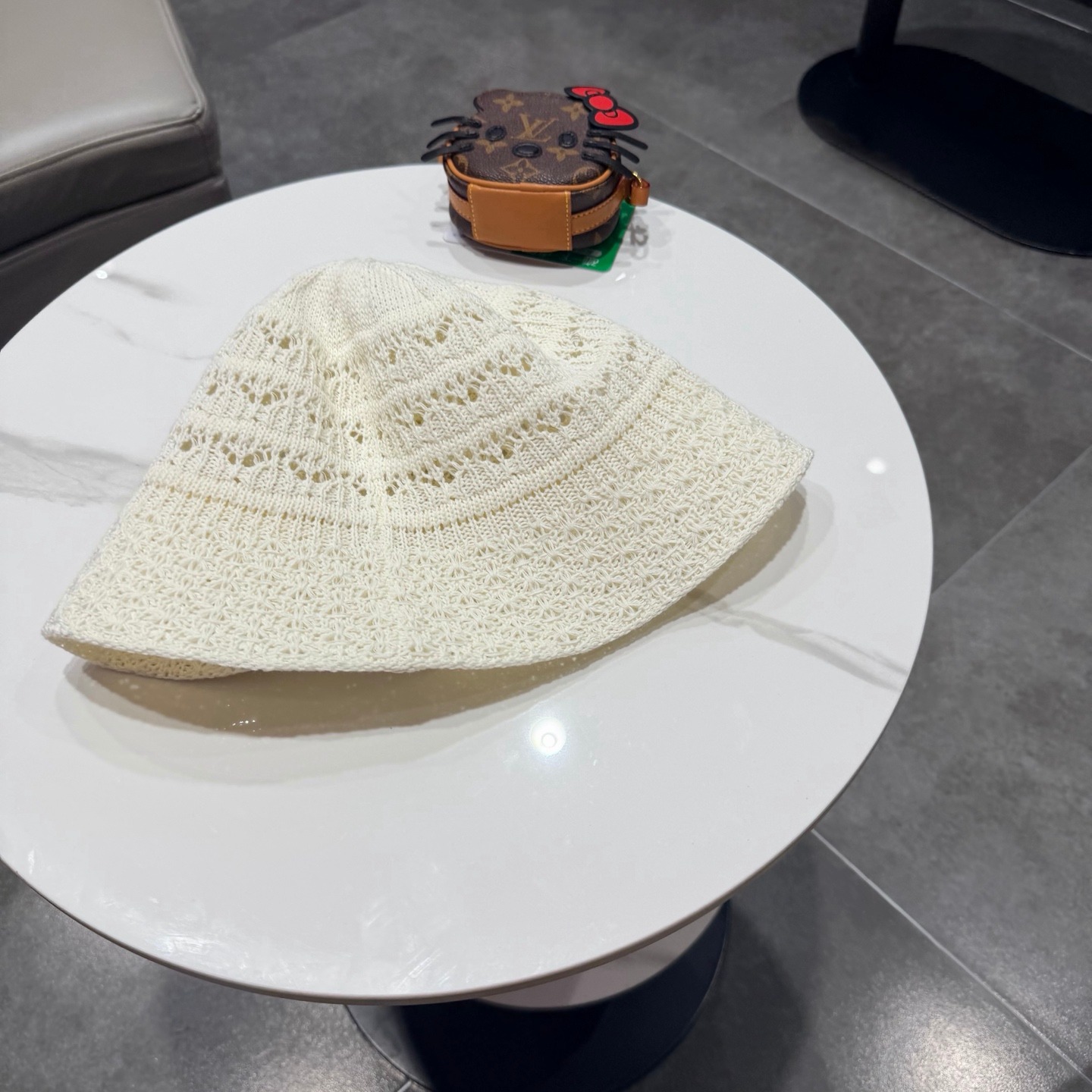 Premium Solid Color Hollow-Out Fisherman Hat for Women – 2026 Spring/Summer Travel Sun Protection Face-Shaping Bucket Hat - Image 3