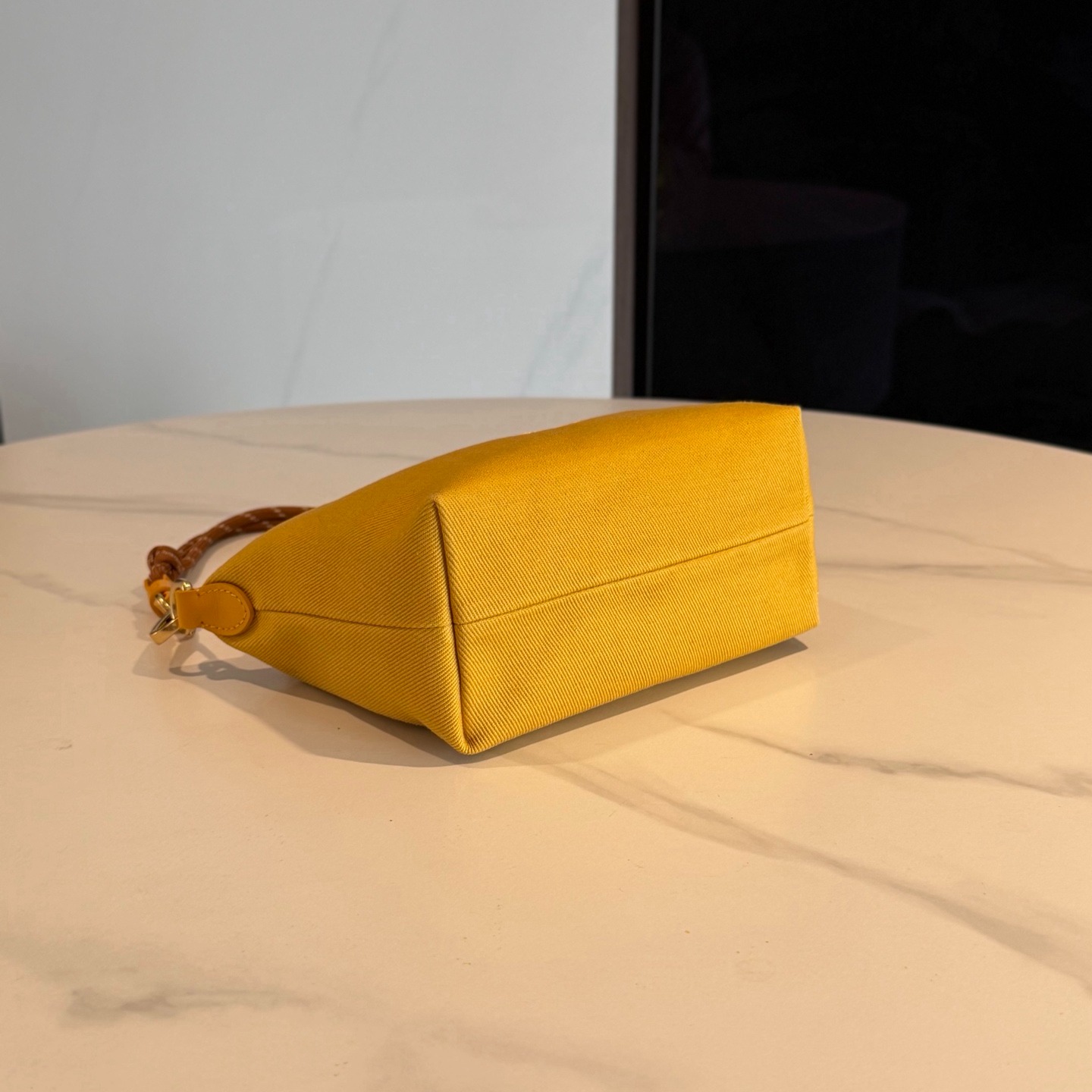 Women’s Canvas Lunchbox Bag Cute Minimal Everyday Style