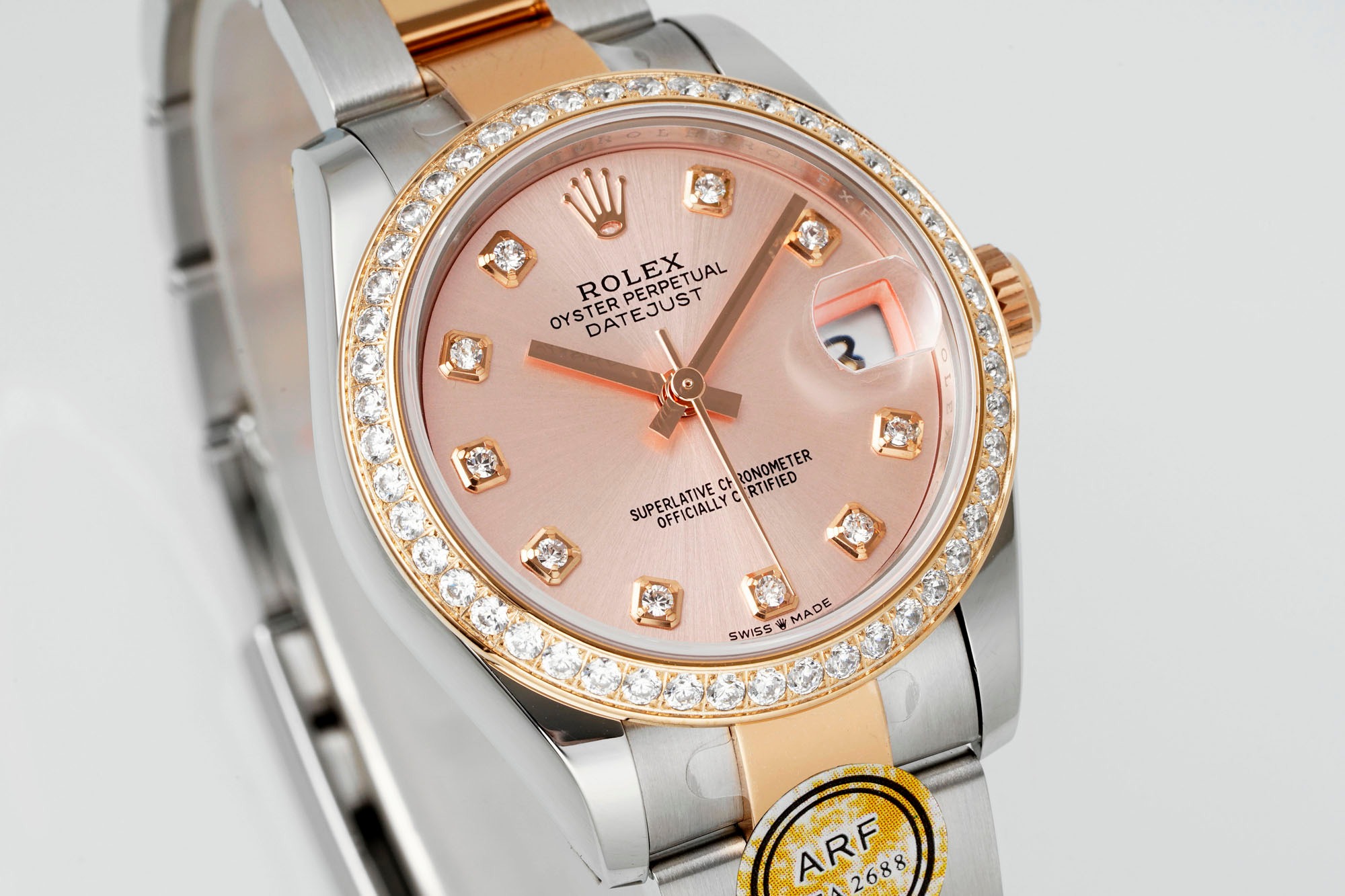 Precision Detail Luxury Watch – Solid Weighted Build for Authentic Feel - Image 5
