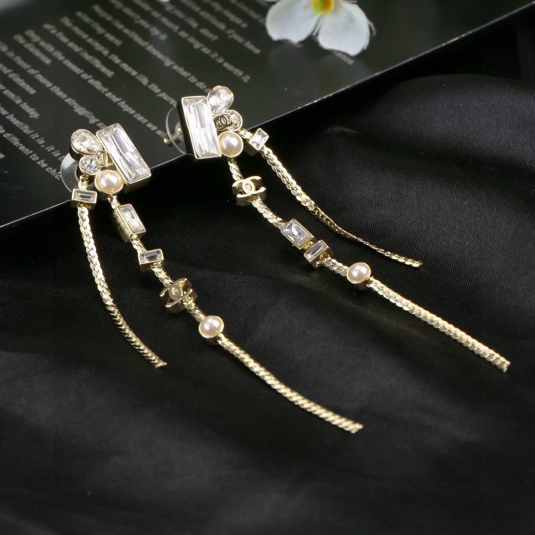 Chanel Inspired Elegant Fairy Earrings Delicate Premium Finish ✨ - Image 4