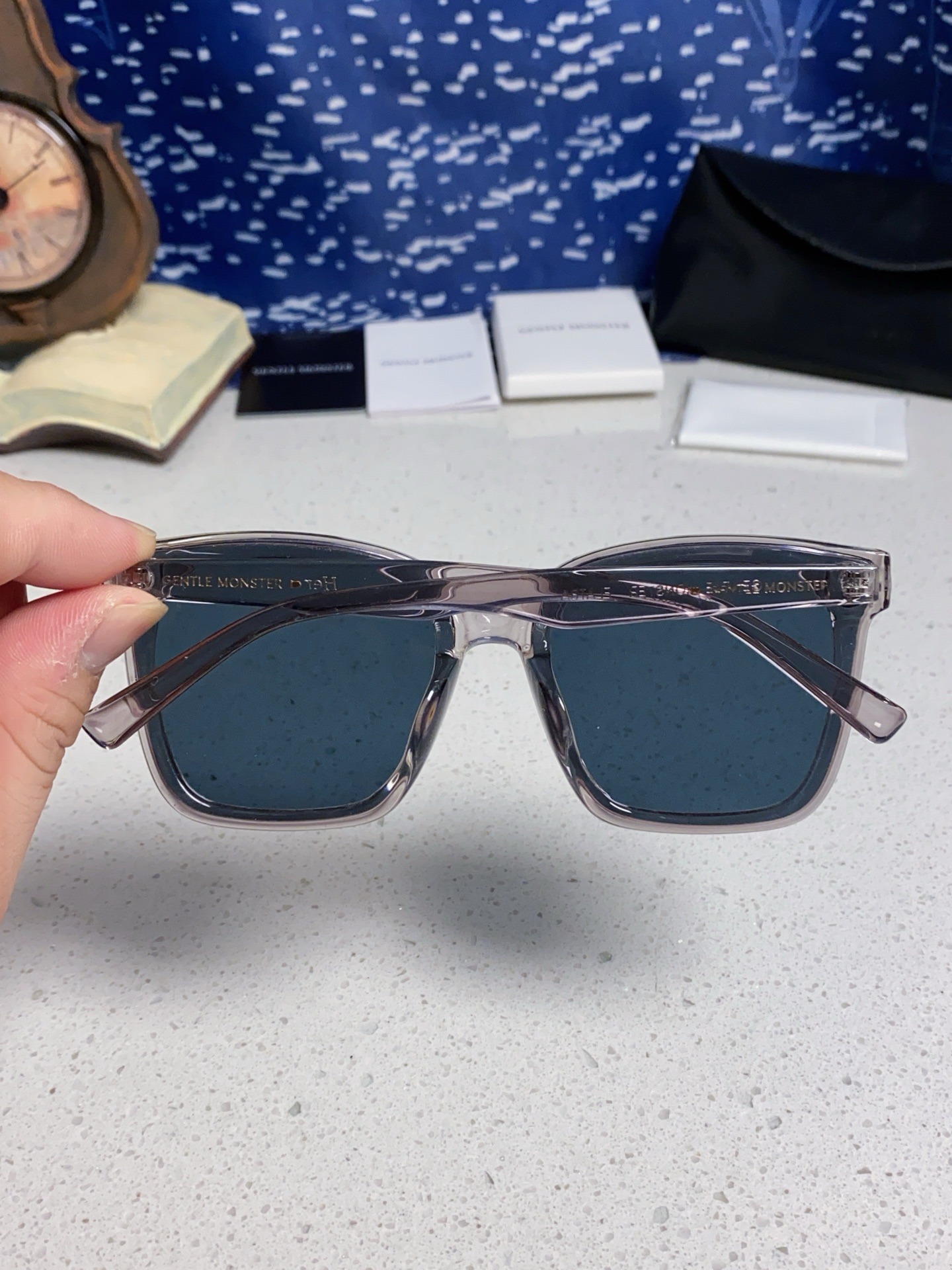 Korean-Style Trendy Sunglasses for Women – Versatile Fashion UV Protection Eyewear - Image 4