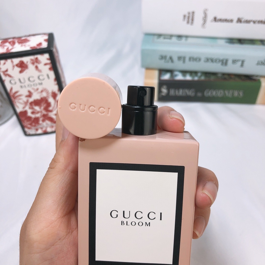 Gucci Powder Floral Perfume 50ml – Pink Flowers Bloom Women’s Fragrance (1:1 Quality) - Image 2