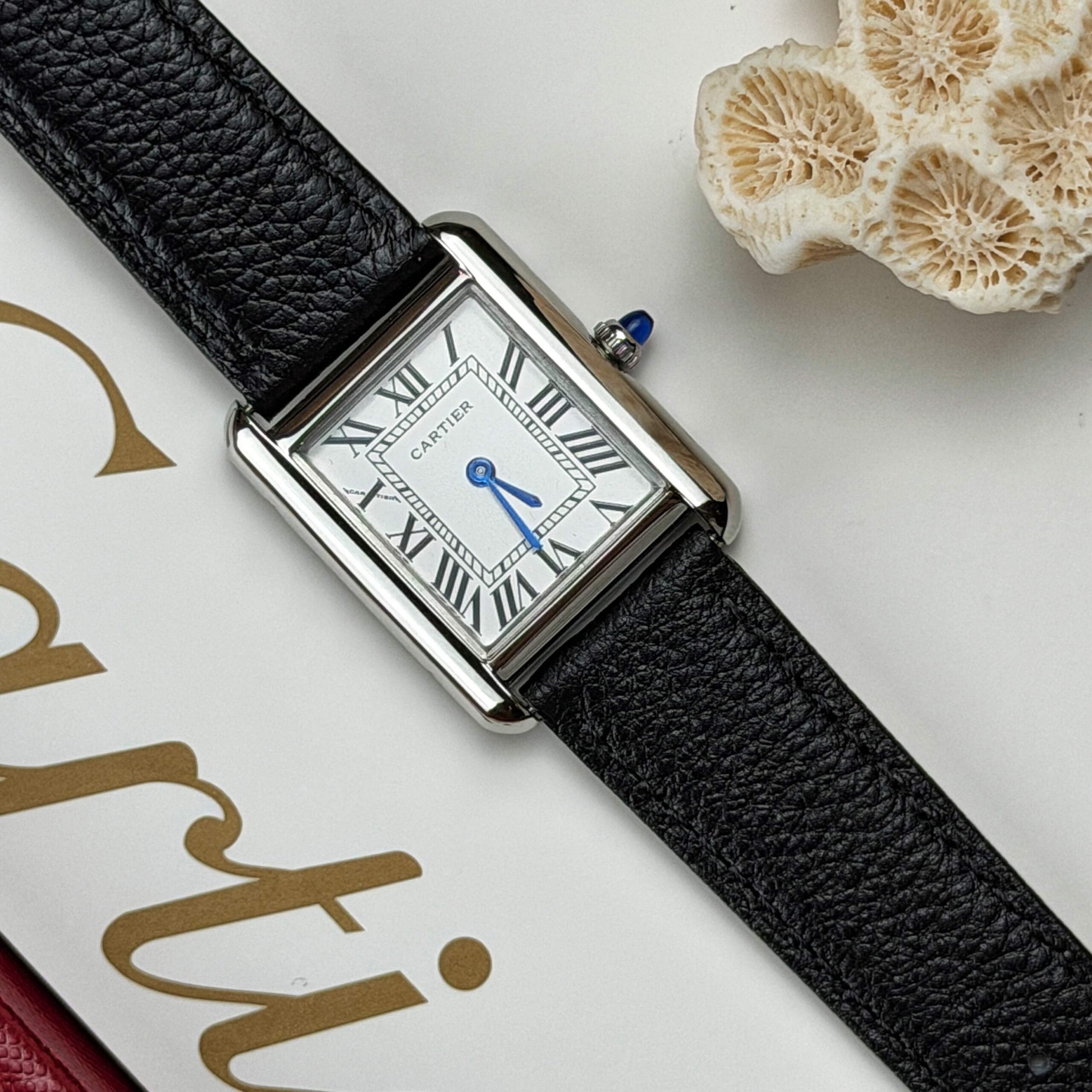 Women’s Rectangular Dial Watch Classic Minimal Luxury Design