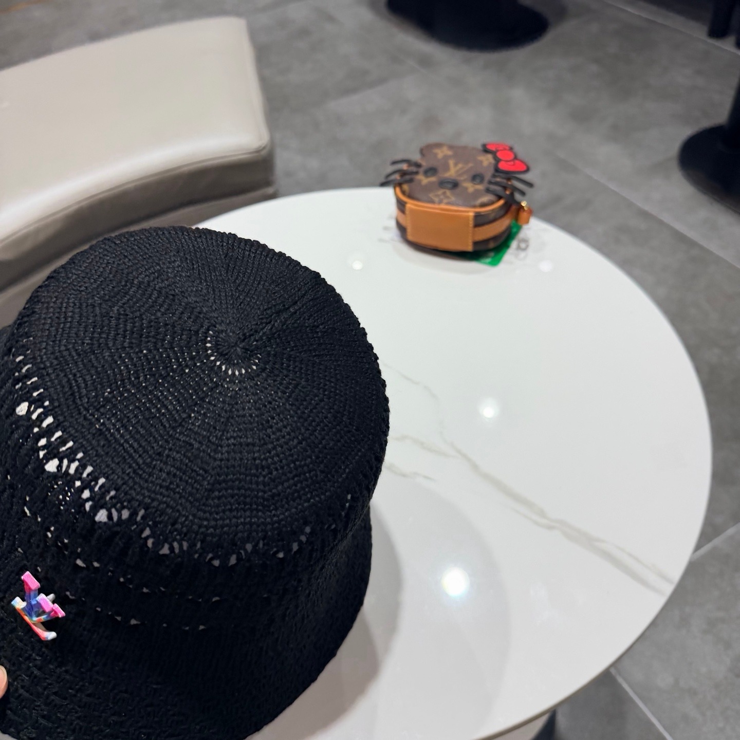 Luxury Solid Color Hollow-Out Fisherman Hat for Women – 2026 Spring/Summer Travel Sun Protection Face-Shaping Bucket Hat - Image 8