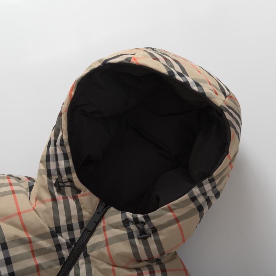 Burberry 24FW Reversible Hooded Check Down Jacket Two Way Zipper Edition - Image 5