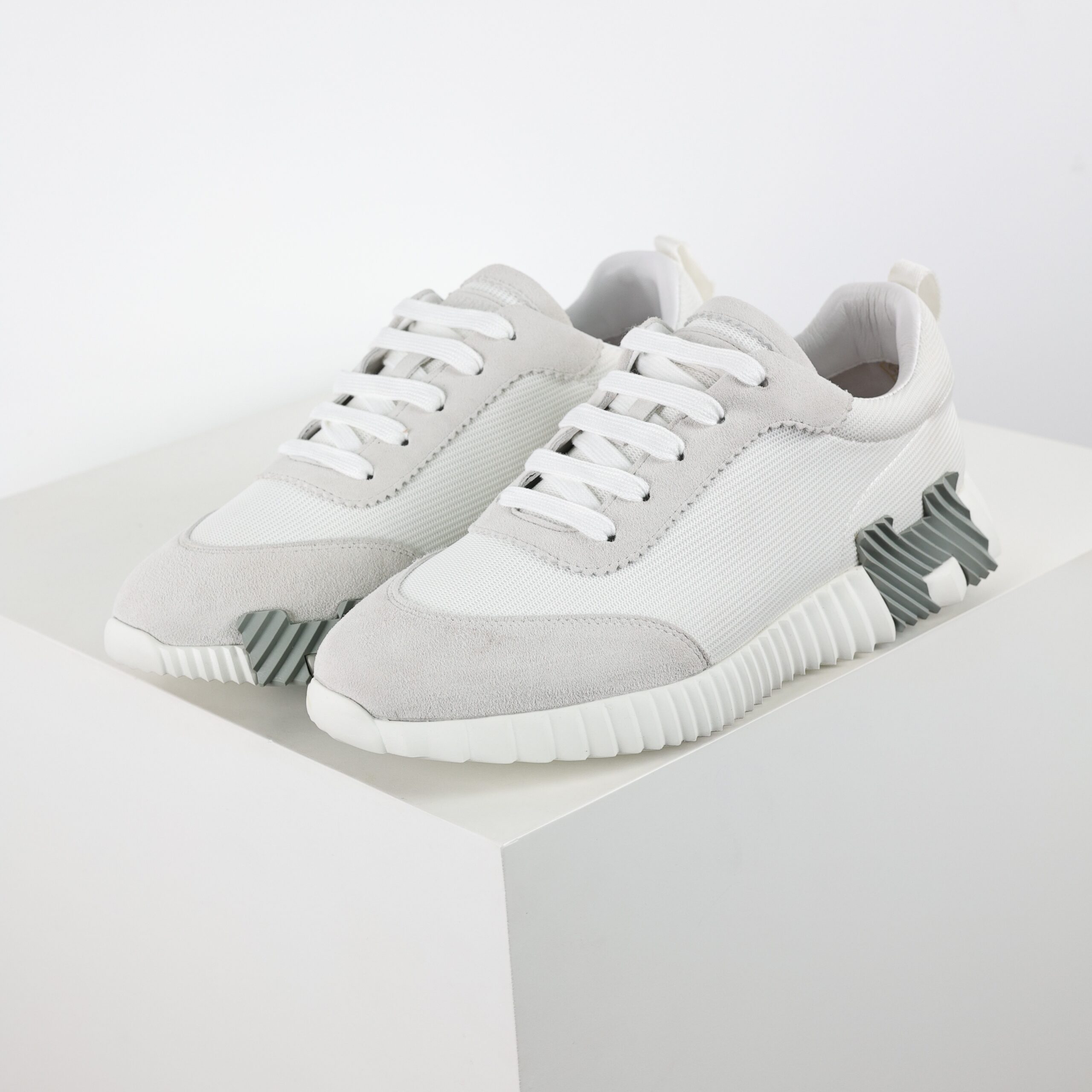 Hermes Bouncing Low-Top Casual Sneakers Updated Pattern Premium Edition - Image 2