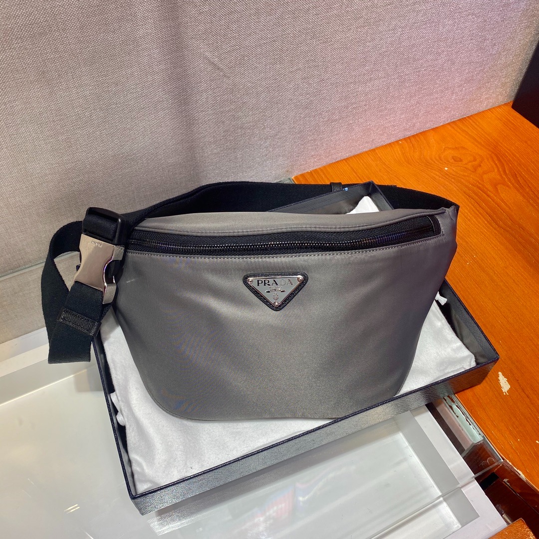 Limited Edition Waist Bag & Chest Bag Gift Box Edition - Image 2
