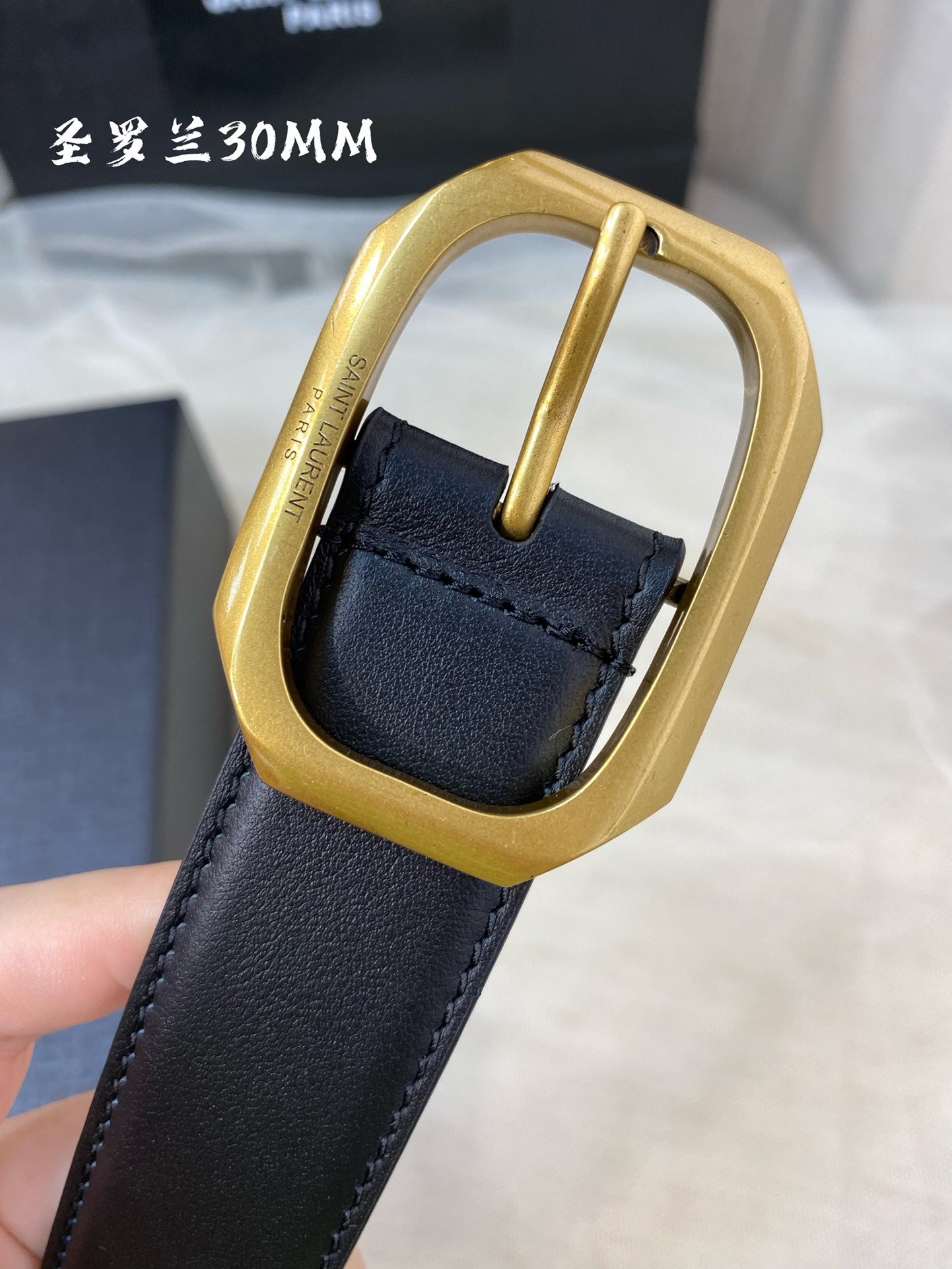 SAINT LAURENT Italian Calfskin Square Buckle Belt with CASSANDRE Logo Loop - Image 4