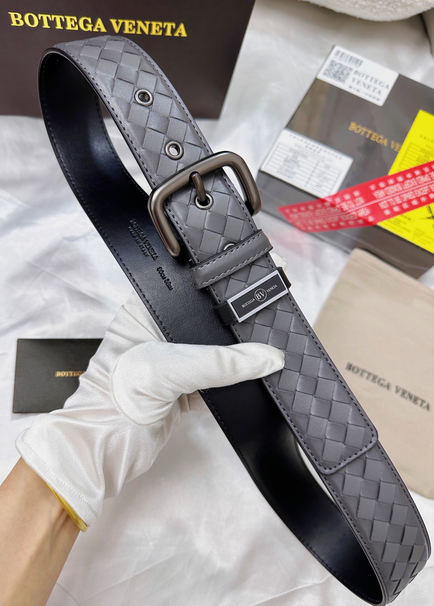 Bottega Veneta Intrecciato Leather Belt Gunmetal Pin Buckle Luxury Men's Belt