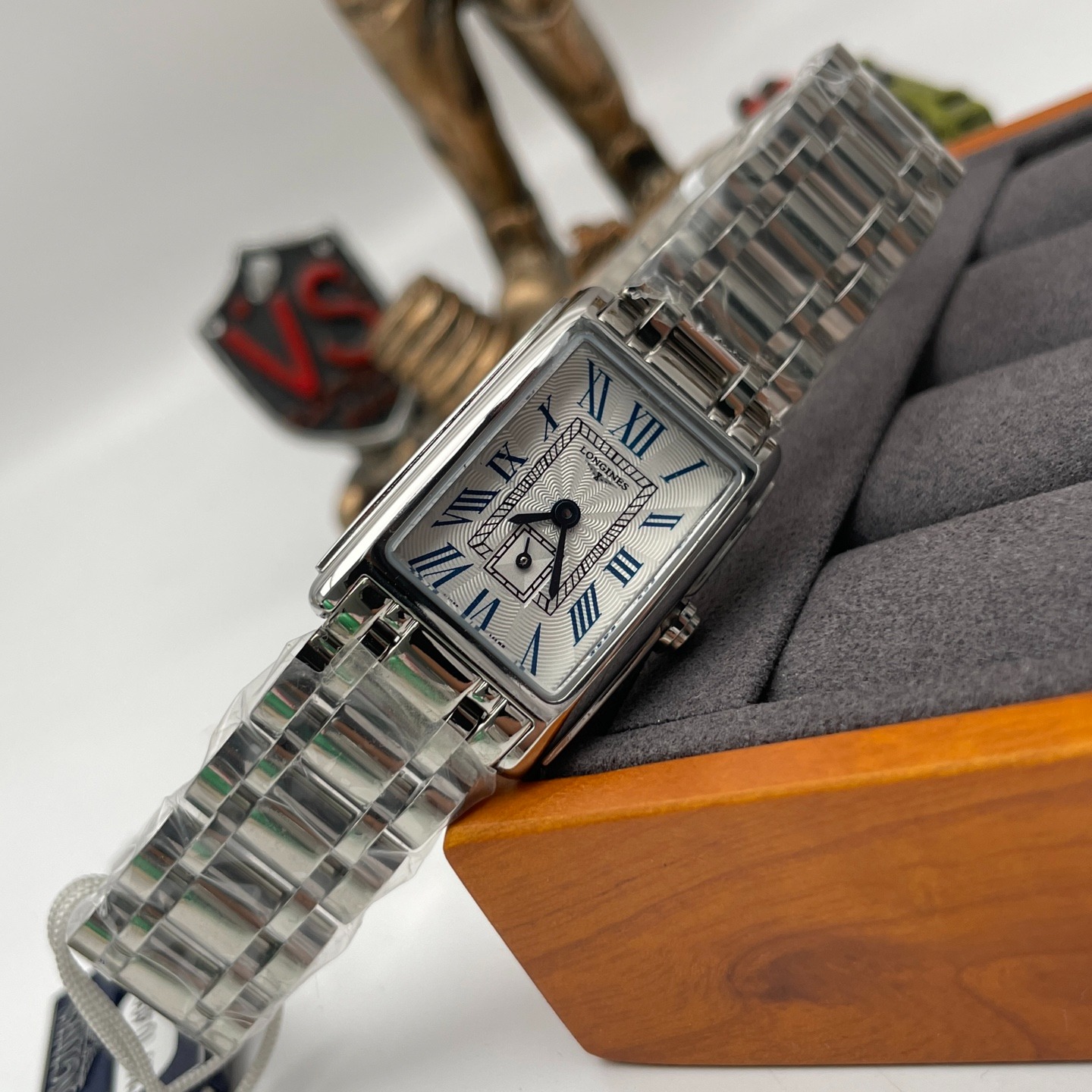 Longines Women's Collection 2.5-Hand Luxury Watch Exclusive Custom Edition - Image 2