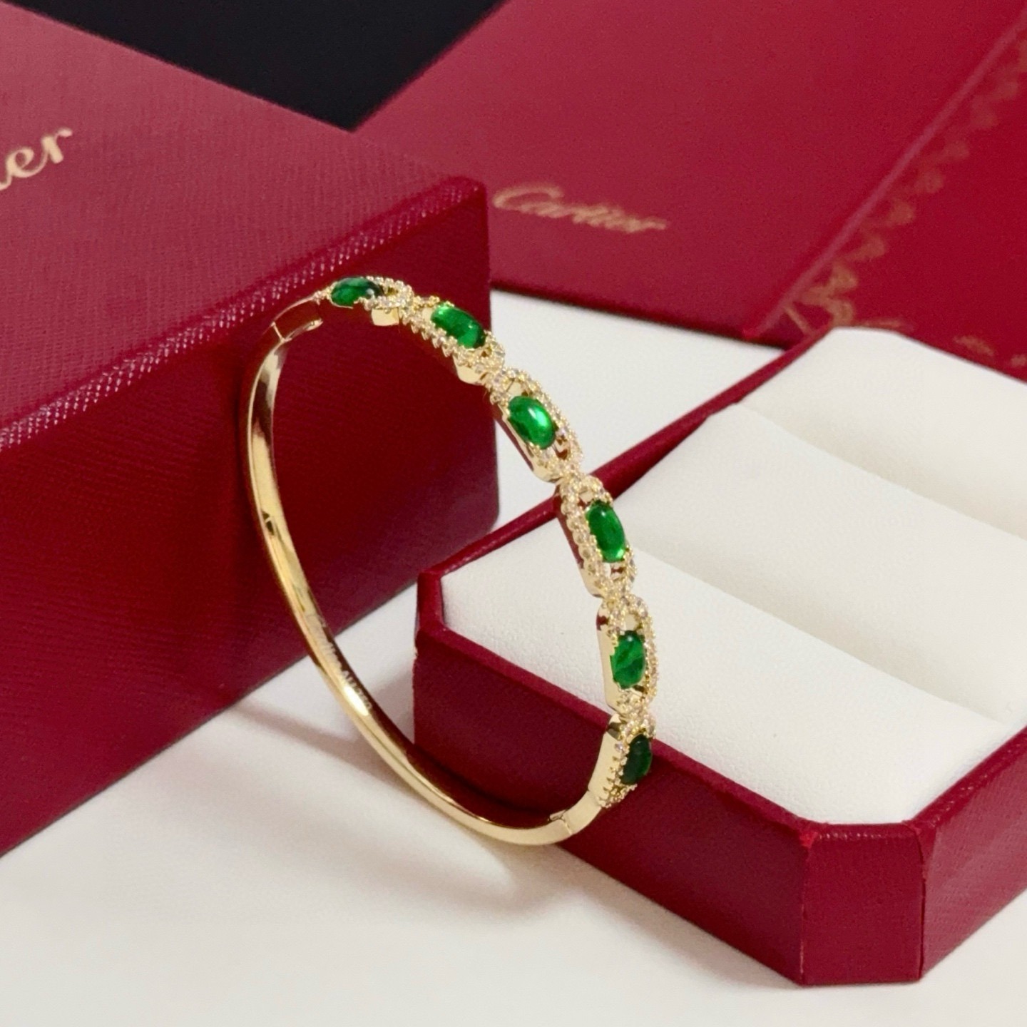 Cartier Diamond-Set Bracelet V Gold Luxury Jewelry - Image 4