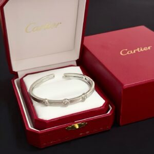 Cartier Love Diamond Bracelet V Gold Luxury Women's Jewelry