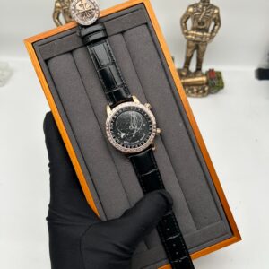 Starry Night Collection Rose Gold Square Diamond Watch Pearl Dial Edition