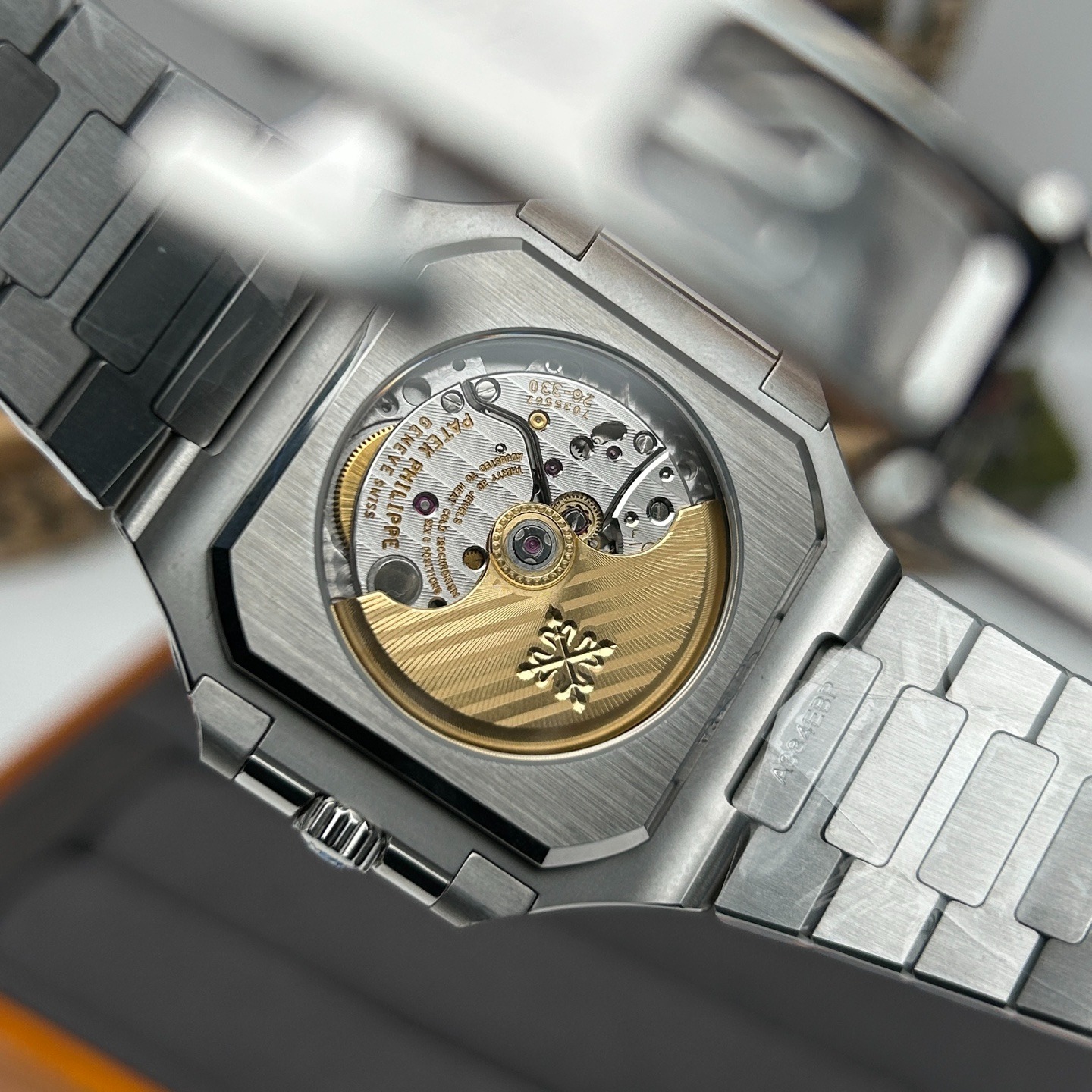 CUBITUS 5821 "Little TV" Automatic Sports Watch Premium Edition - Image 2