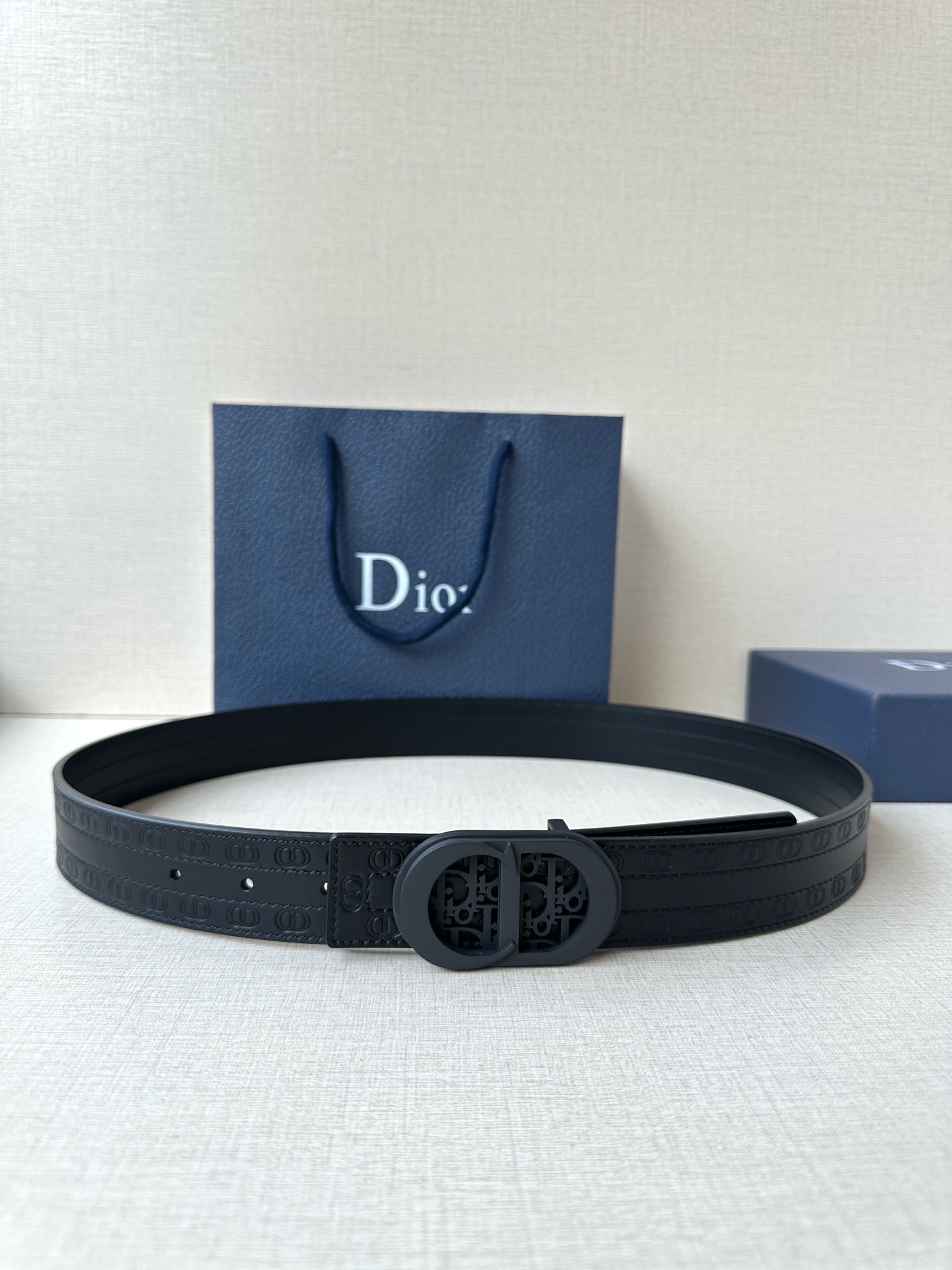 DIOR CD Signature Leather Belt All-Black Matte Buckle Edition