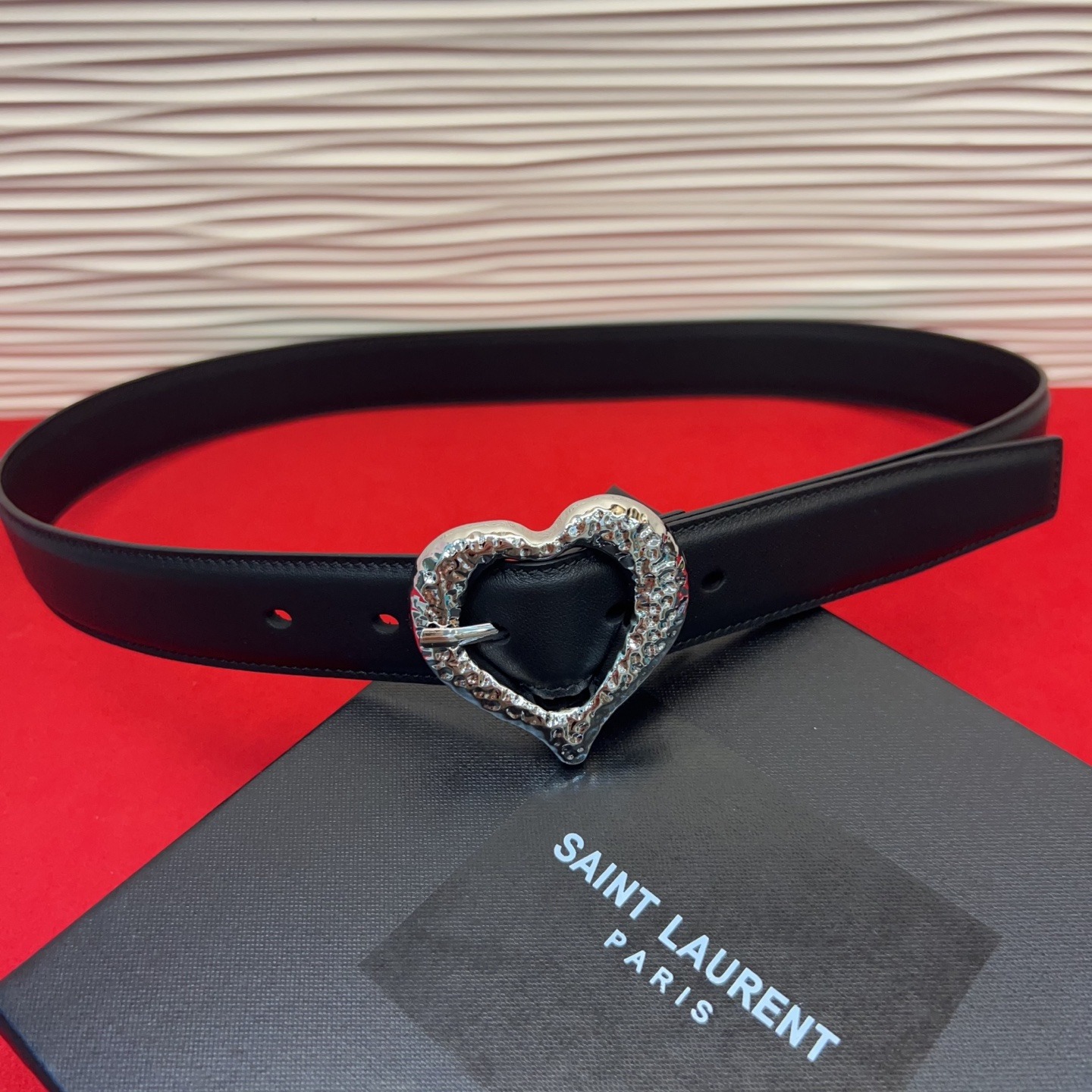 YVES SAINT LAURENT (YSL) Premium Leather Belt with Luxury Designer Buckle - Image 3